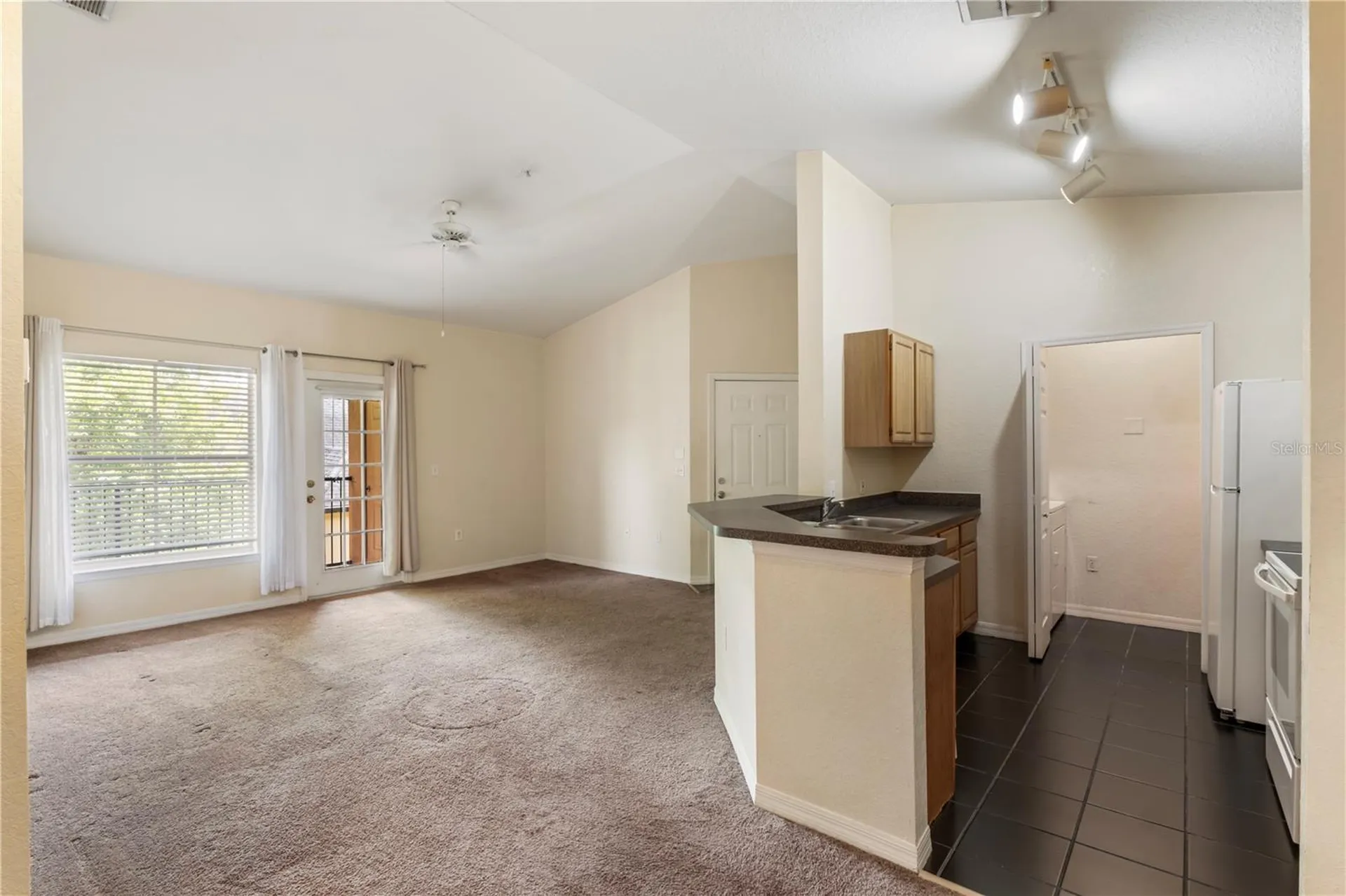 6025 Westgate Drive Orlando FL 32835