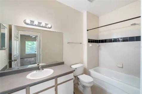 6025 Westgate Drive Orlando FL 32835