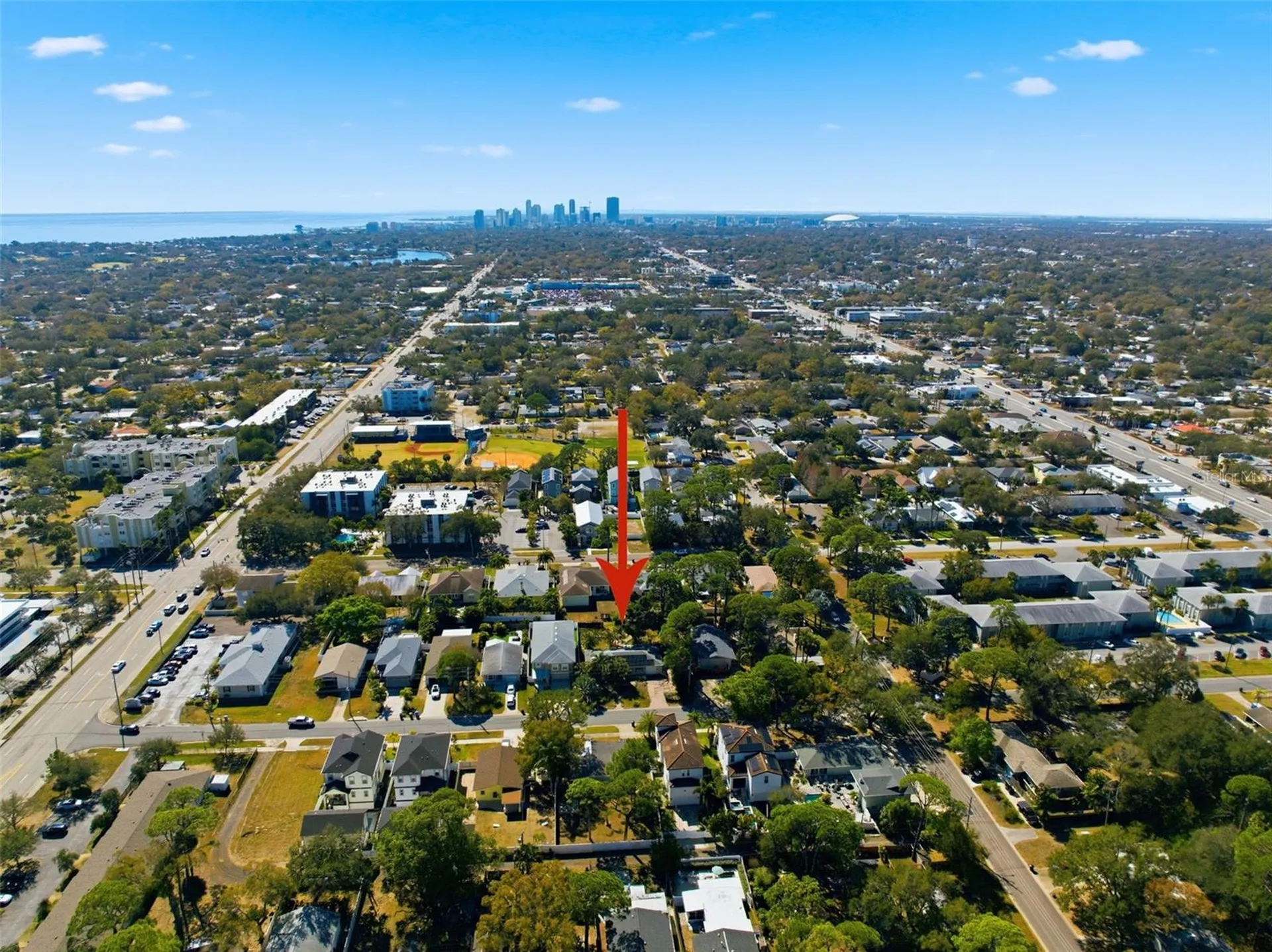 208 48th Avenue N St Petersburg FL 33703