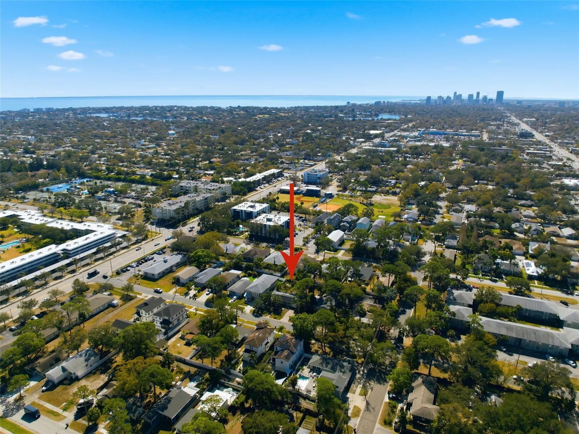 208 48th Avenue N St Petersburg FL 33703
