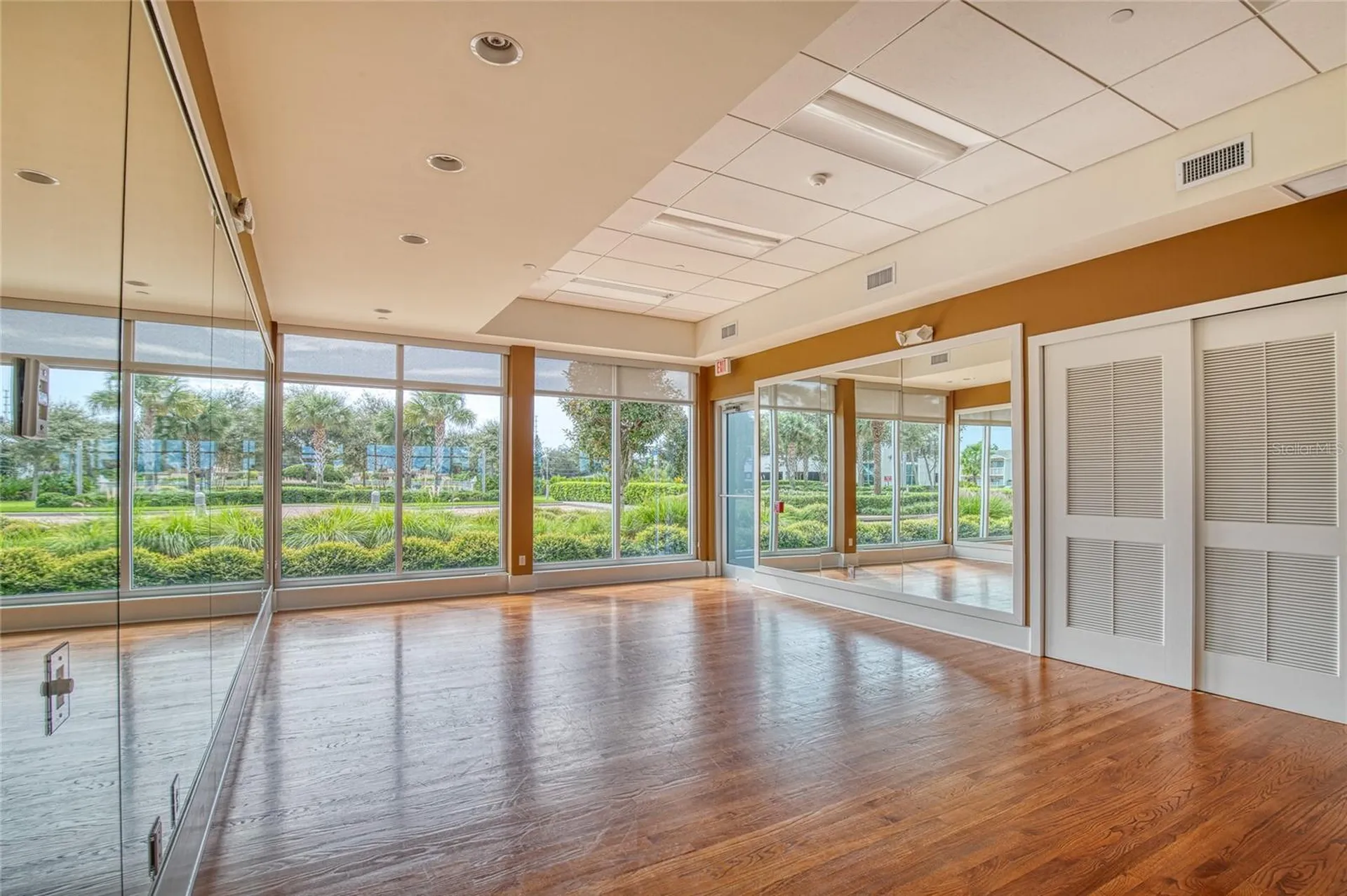 241 Riverside Drive Holly Hill FL 32117