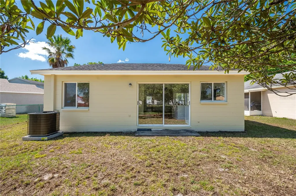 1100 Lowry Avenue Lakeland FL 33801