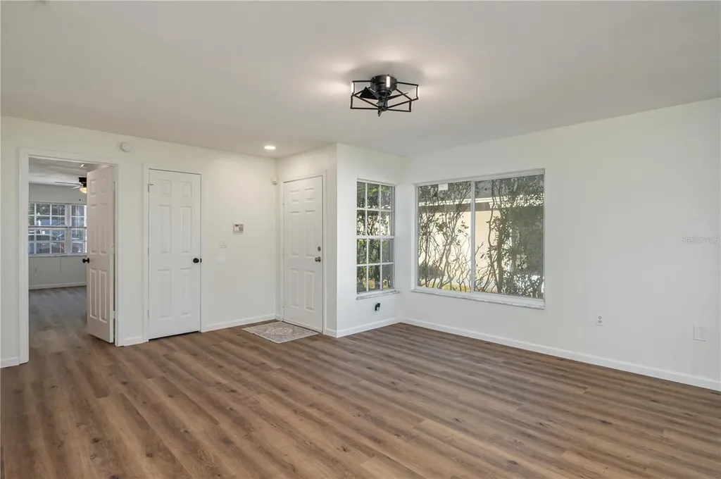 1100 Lowry Avenue Lakeland FL 33801
