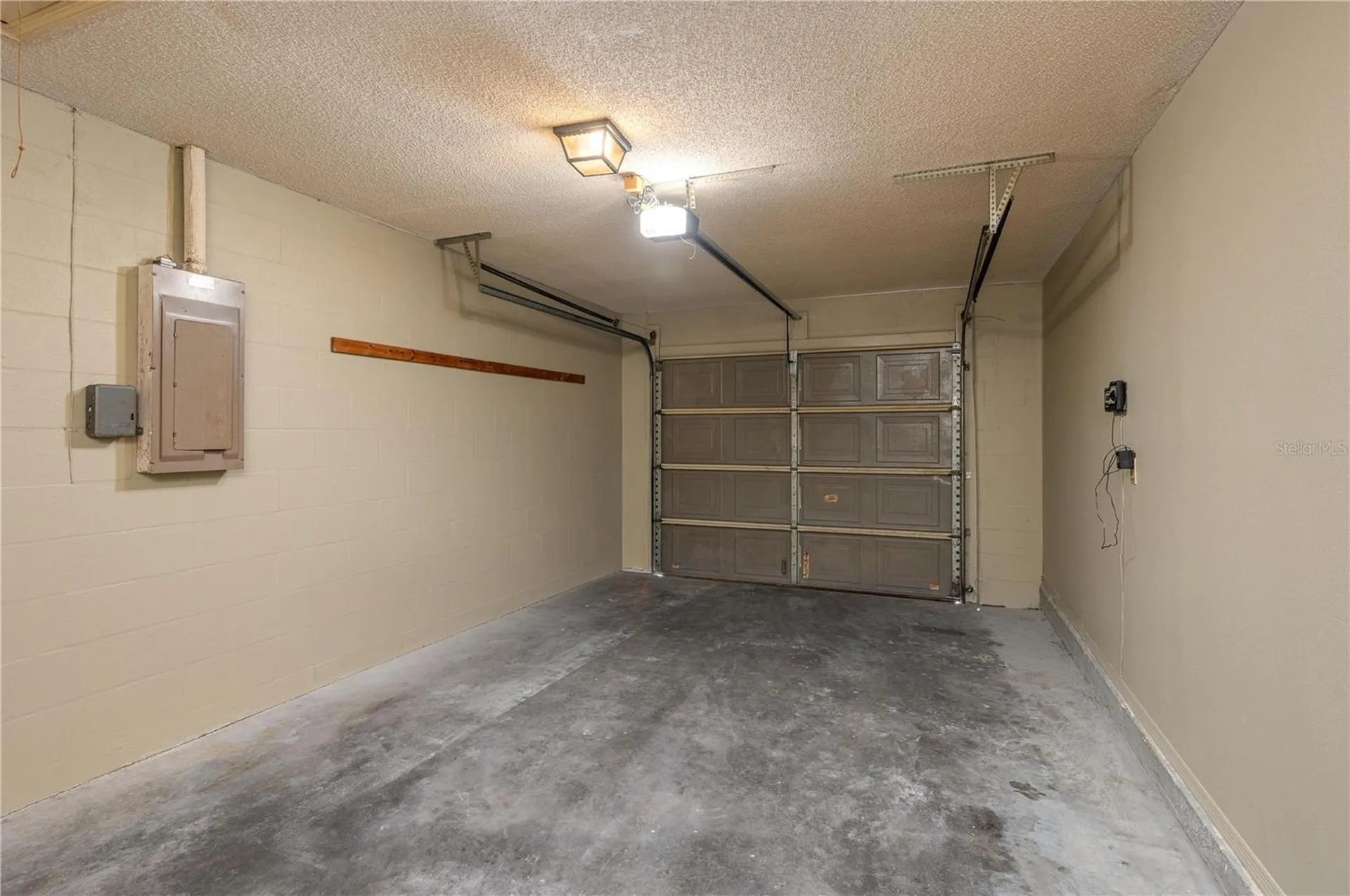 1100 Lowry Avenue Lakeland FL 33801