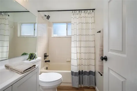 1100 Lowry Avenue Lakeland FL 33801