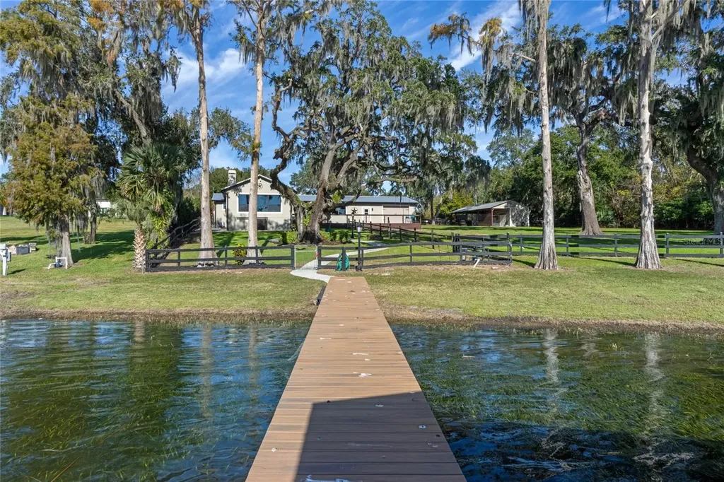 17531 County Road 455 Montverde FL 34756