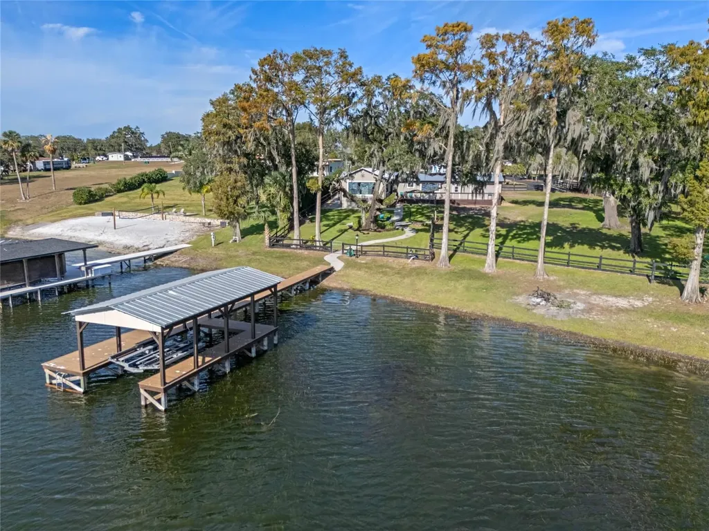 17531 County Road 455 Montverde FL 34756
