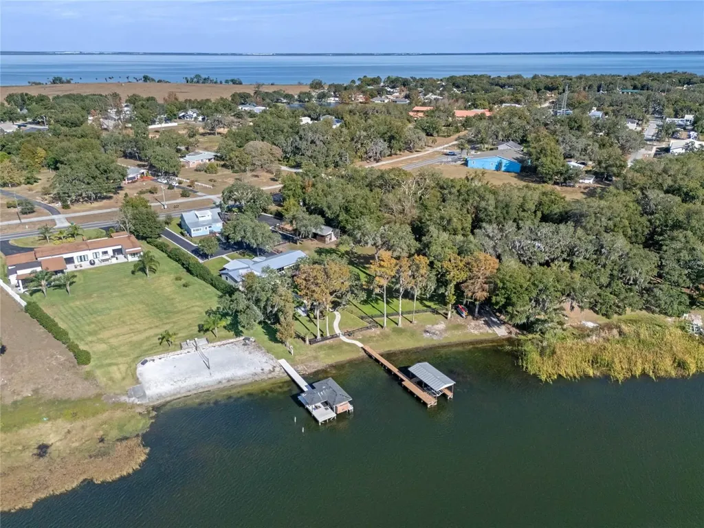 17531 County Road 455 Montverde FL 34756