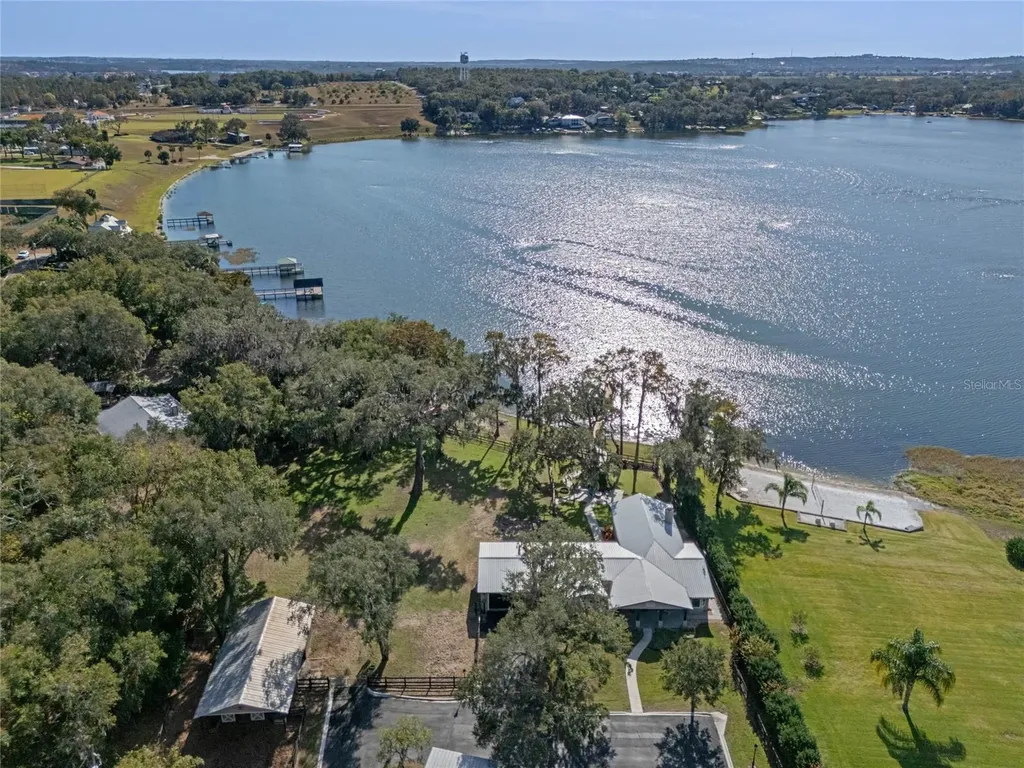 17531 County Road 455 Montverde FL 34756