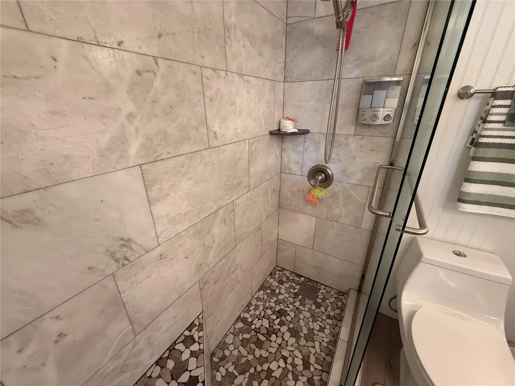 4942 Coquina Key Drive SE St Petersburg FL 33705