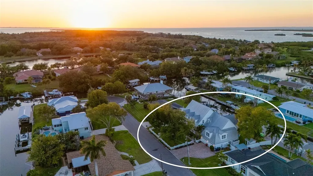 4506 Pinfish Lane Palmetto FL 34221