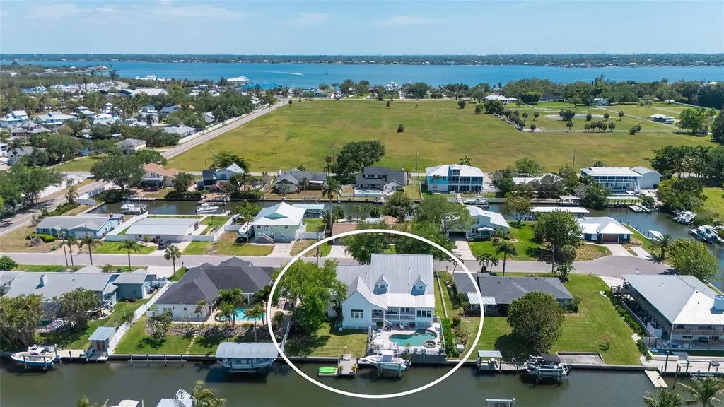 4506 Pinfish Lane Palmetto FL 34221