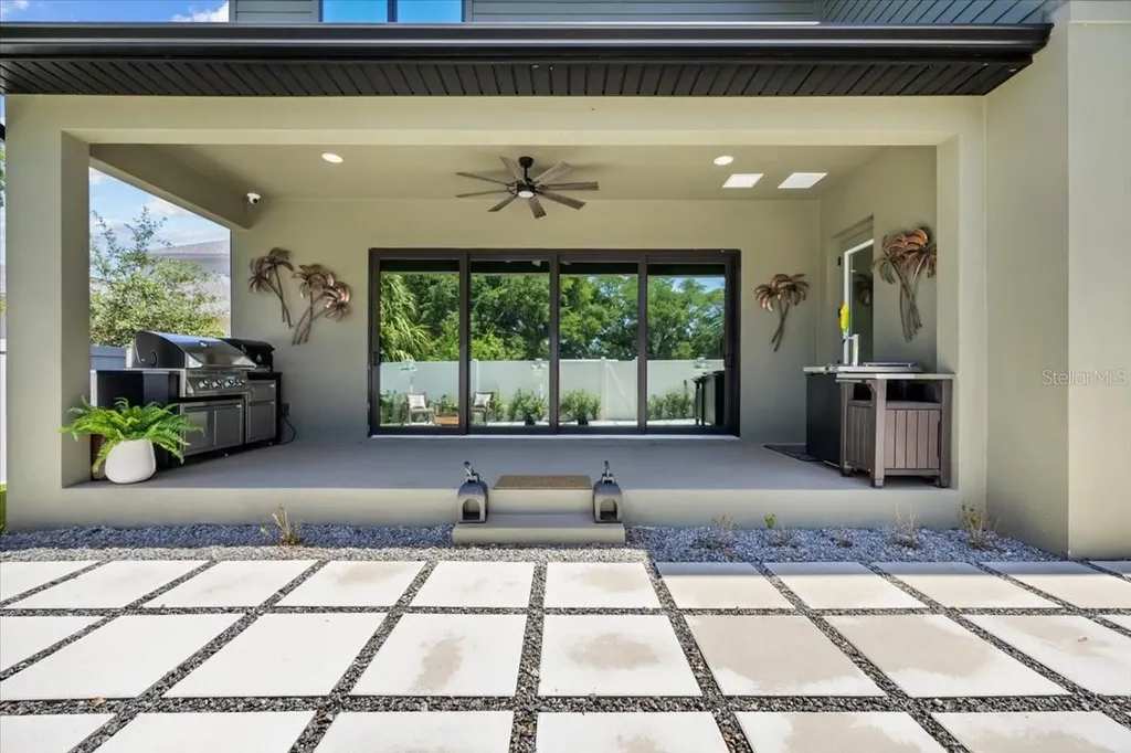 3804 N Darwin Avenue Tampa FL 33603