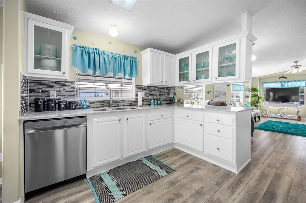 9086 Pinehaven Way Englewood FL 34224