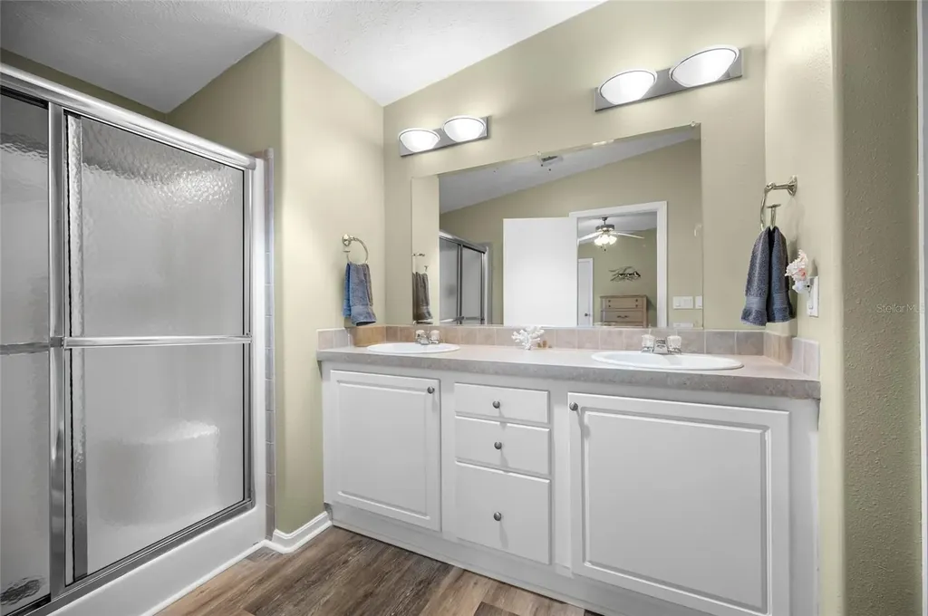 9086 Pinehaven Way Englewood FL 34224