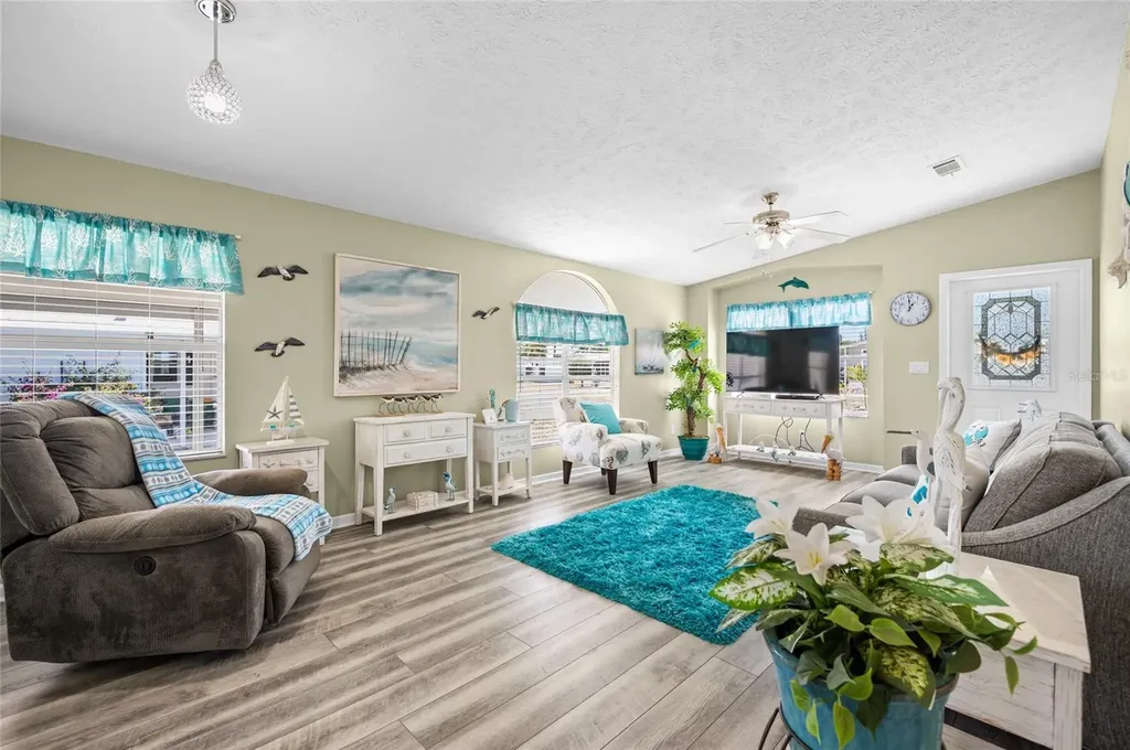 9086 Pinehaven Way Englewood FL 34224