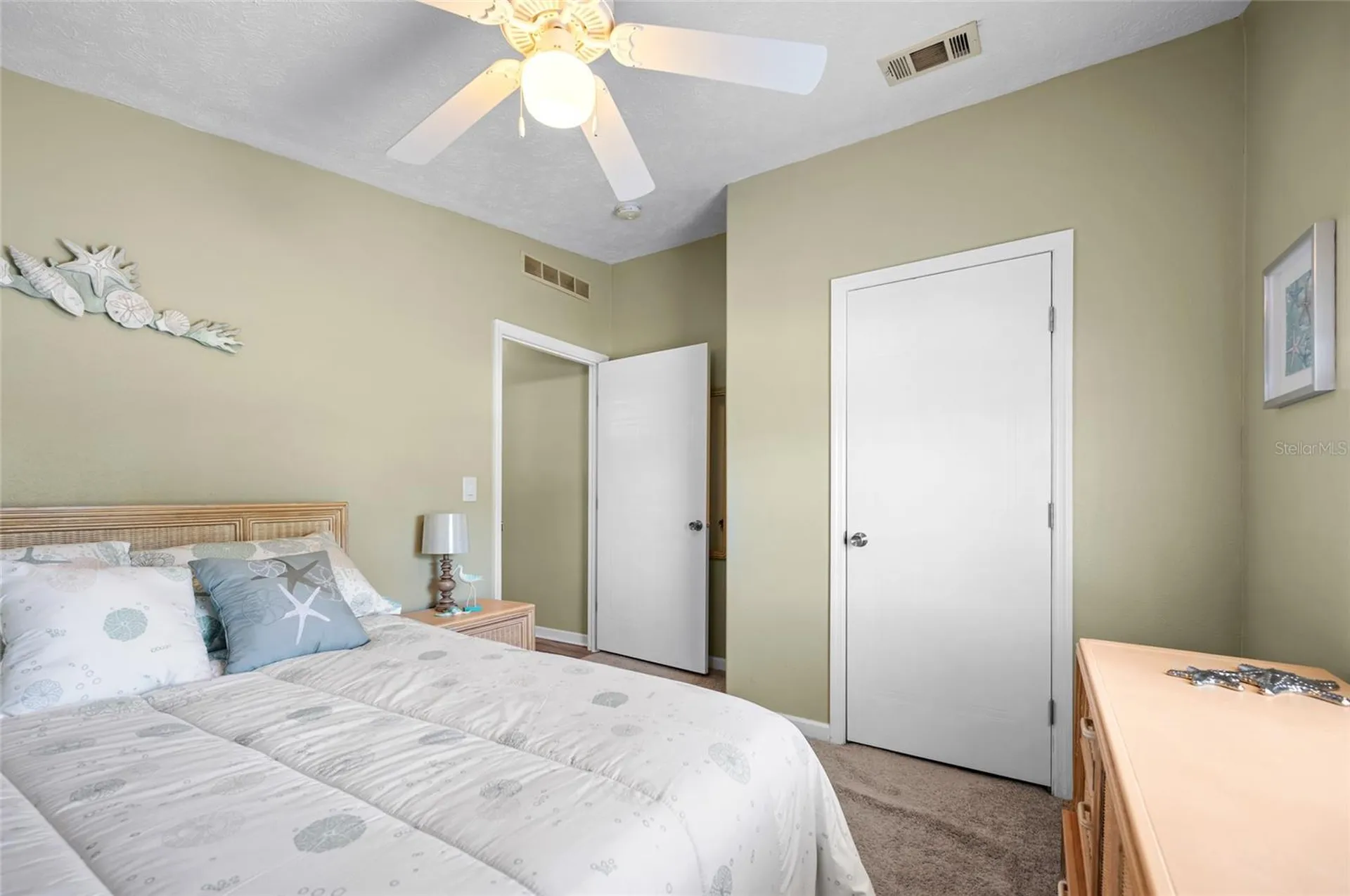 9086 Pinehaven Way Englewood FL 34224