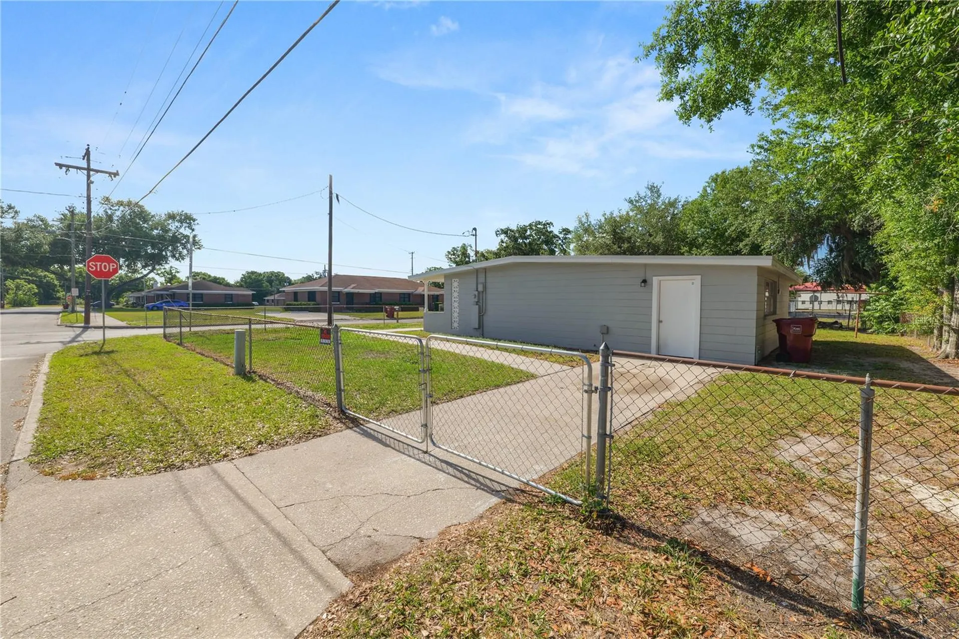 1101 S Gibbs Street Plant City FL 33563