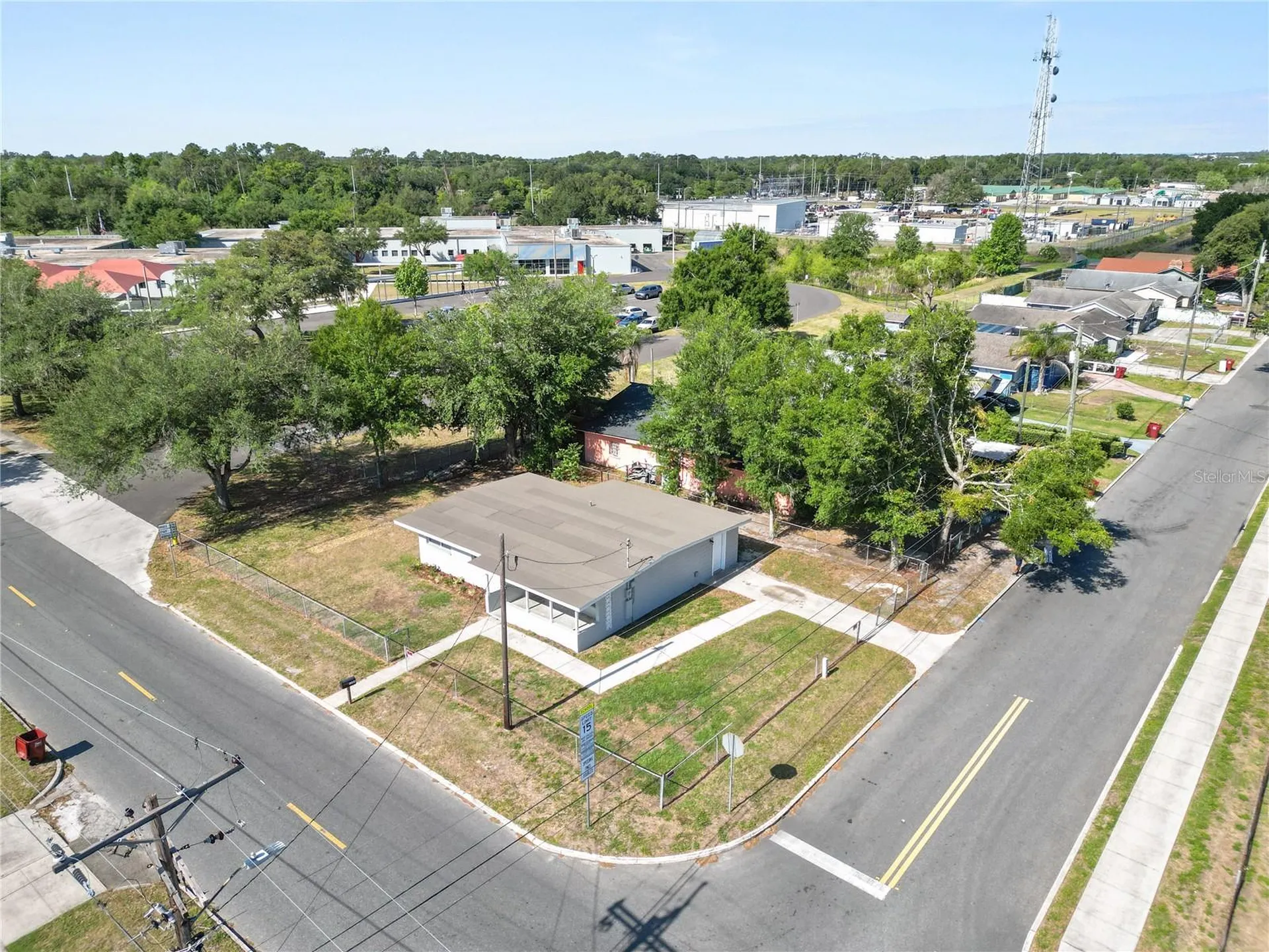1101 S Gibbs Street Plant City FL 33563