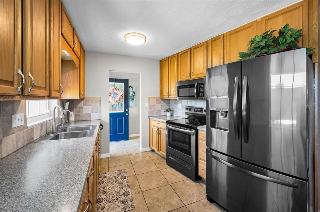 29752 69th Way N Clearwater FL 33761