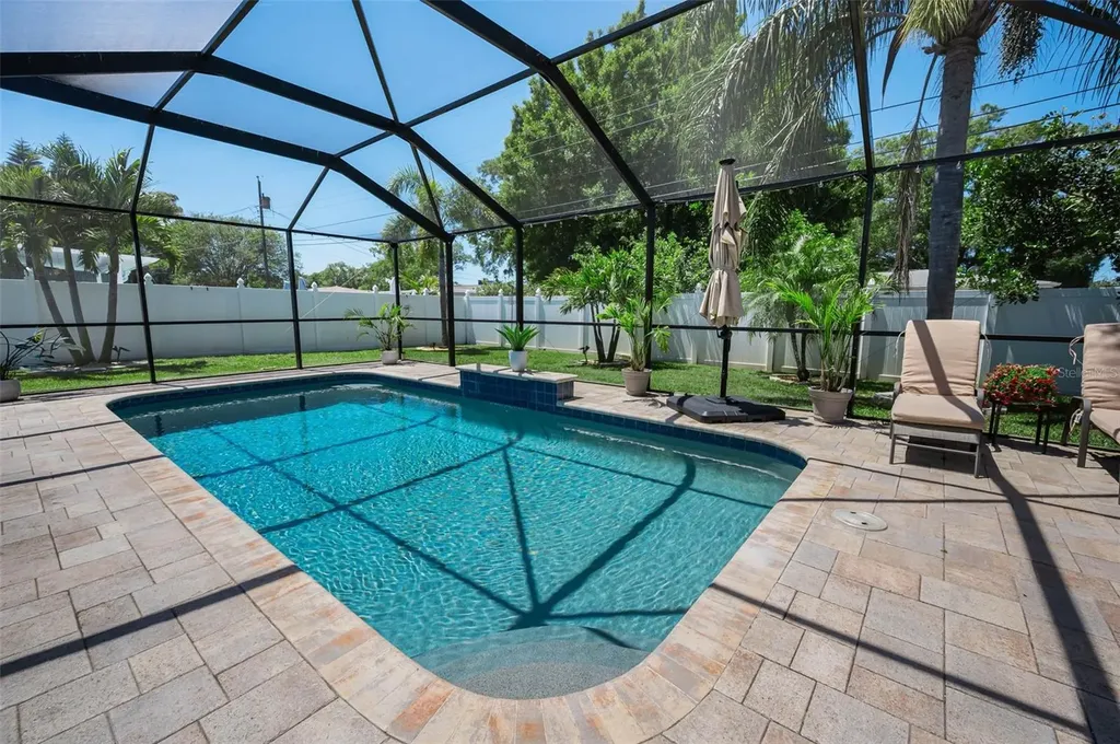 29752 69th Way N Clearwater FL 33761