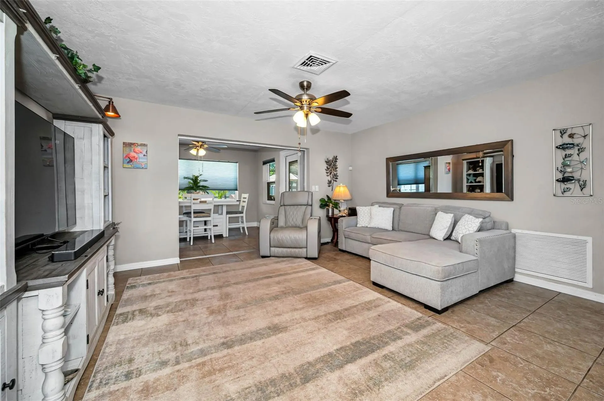 29752 69th Way N Clearwater FL 33761