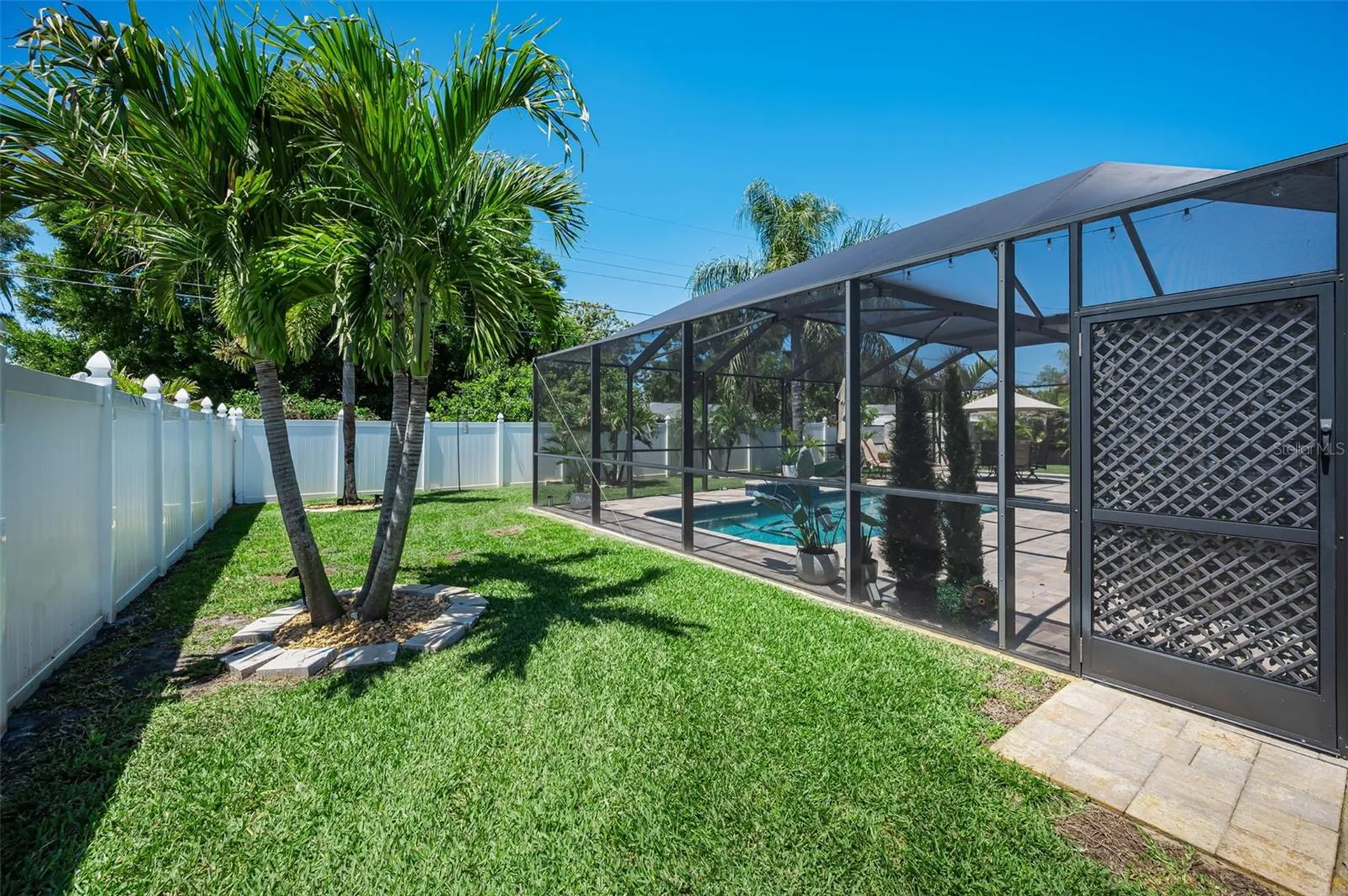 29752 69th Way N Clearwater FL 33761