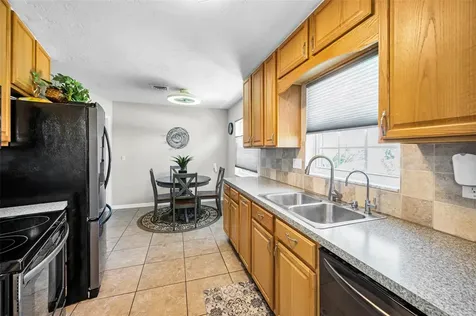 29752 69th Way N Clearwater FL 33761