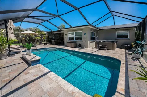 29752 69th Way N Clearwater FL 33761