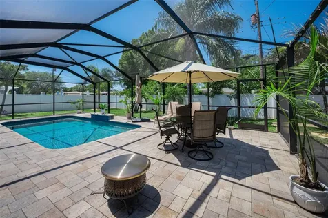 29752 69th Way N Clearwater FL 33761