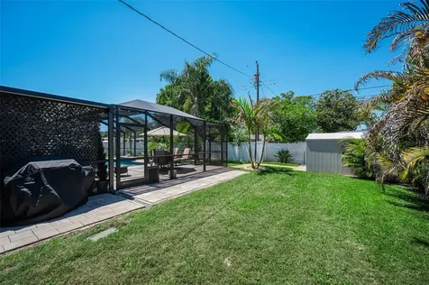 29752 69th Way N Clearwater FL 33761