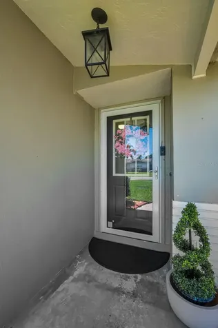 29752 69th Way N Clearwater FL 33761