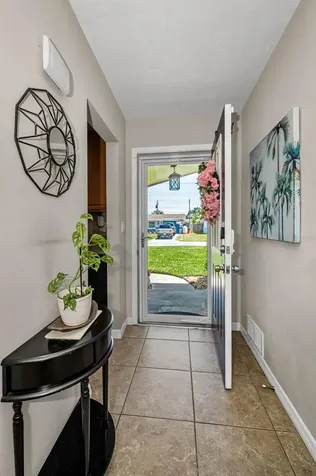 29752 69th Way N Clearwater FL 33761