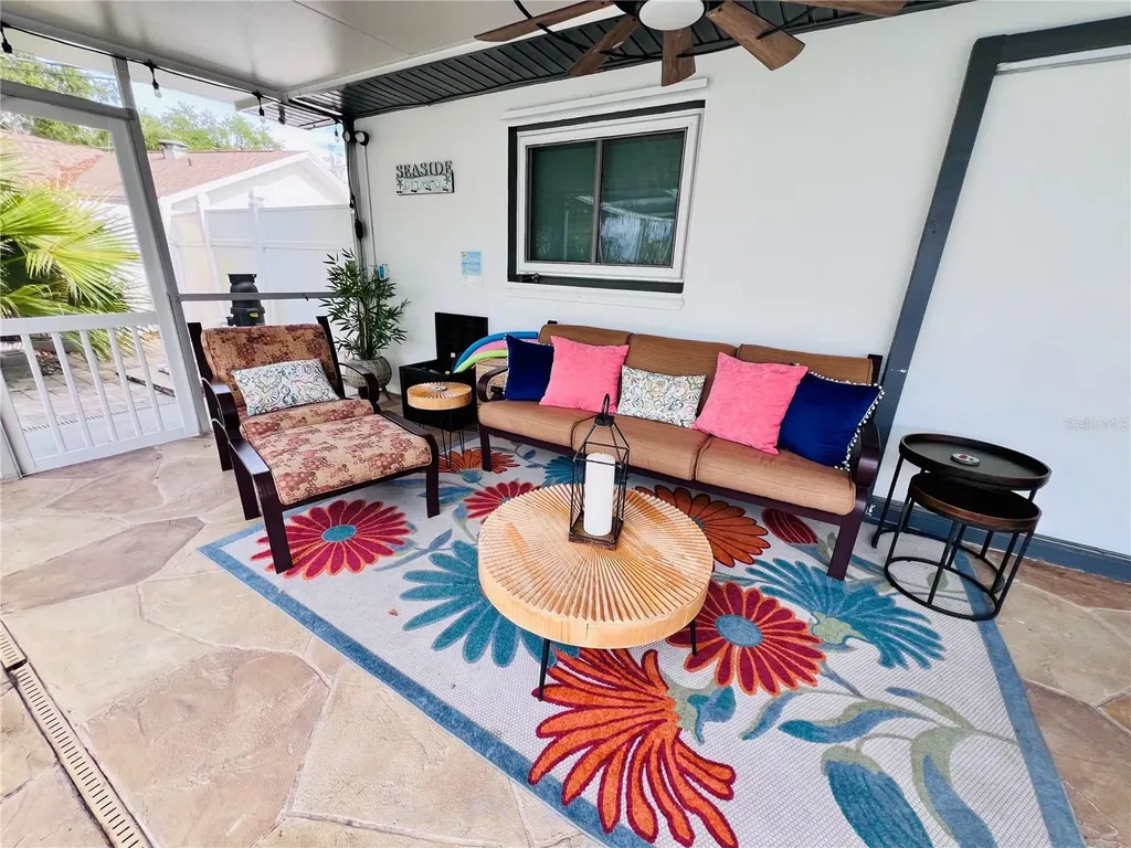 13607 101st Terrace Seminole FL 33776