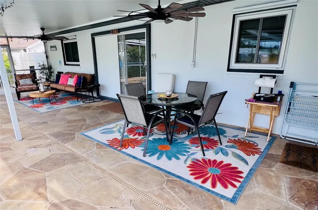 13607 101st Terrace Seminole FL 33776