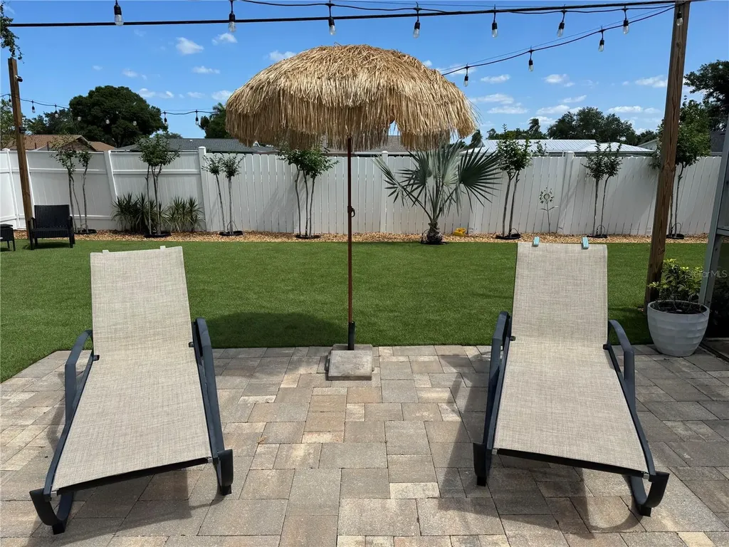 13607 101st Terrace Seminole FL 33776