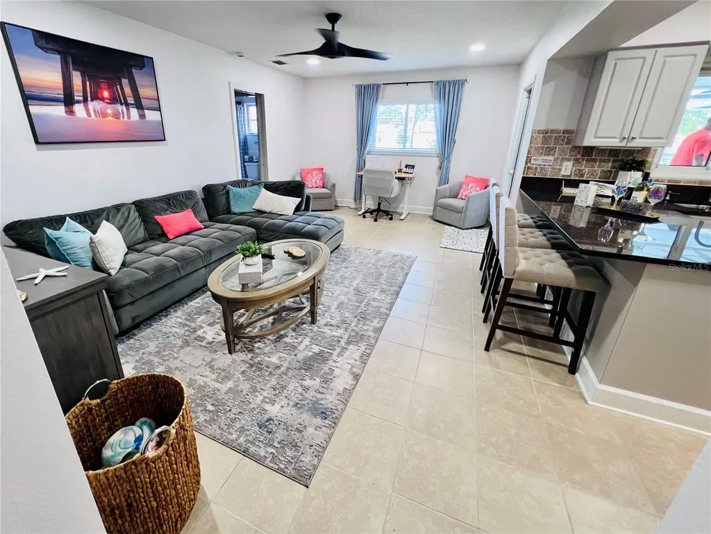 13607 101st Terrace Seminole FL 33776