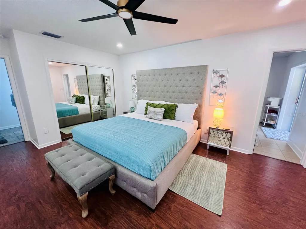 13607 101st Terrace Seminole FL 33776