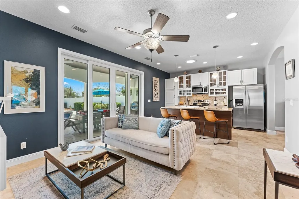 827 E 26th Avenue New Smyrna Beach FL 32169