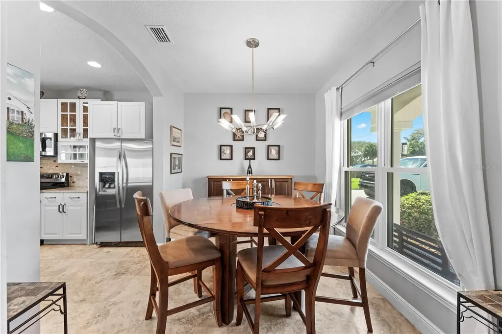 827 E 26th Avenue New Smyrna Beach FL 32169
