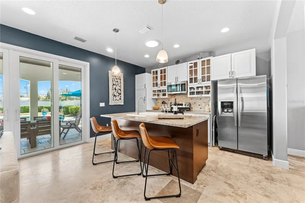 827 E 26th Avenue New Smyrna Beach FL 32169