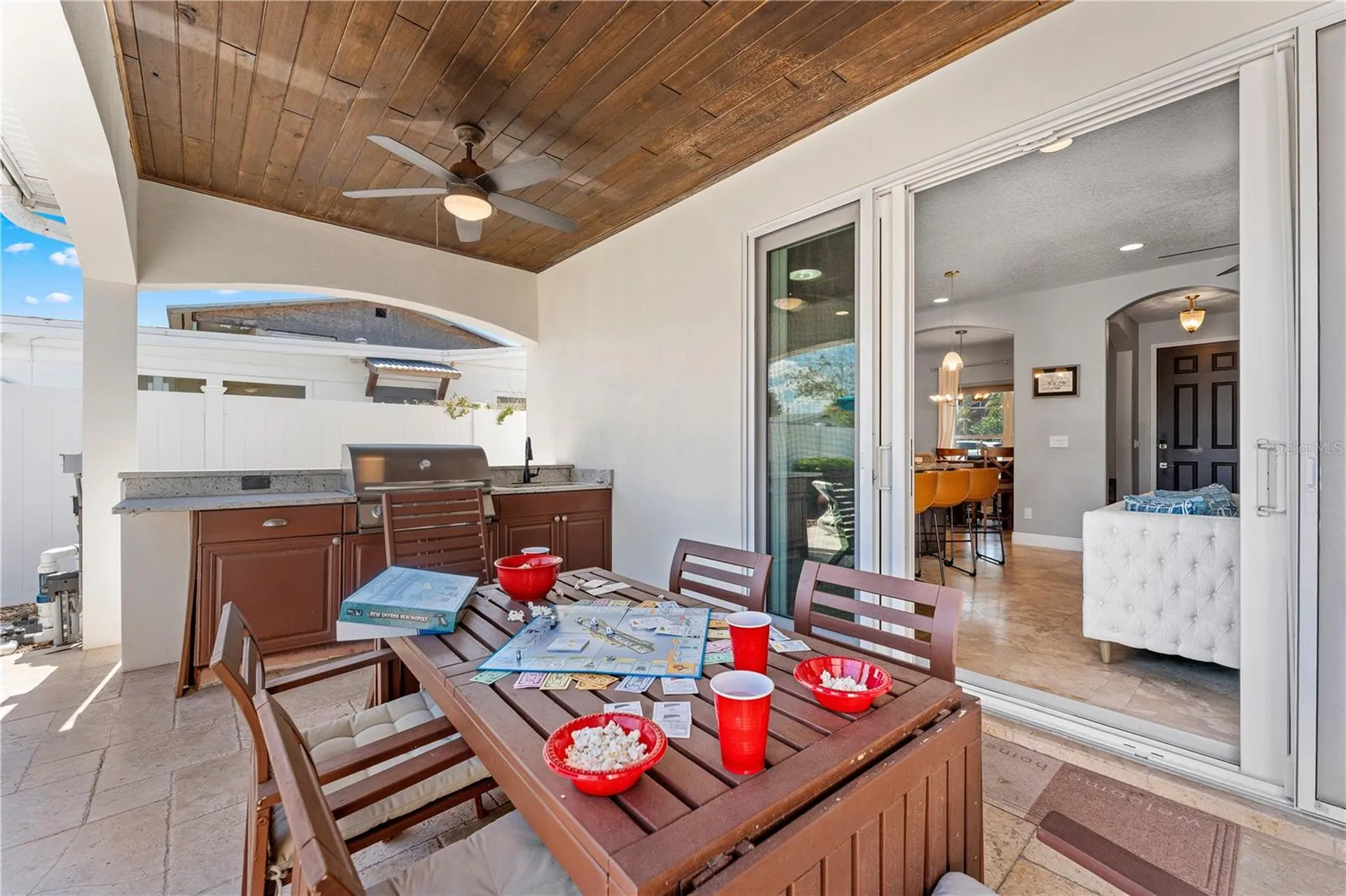 827 E 26th Avenue New Smyrna Beach FL 32169