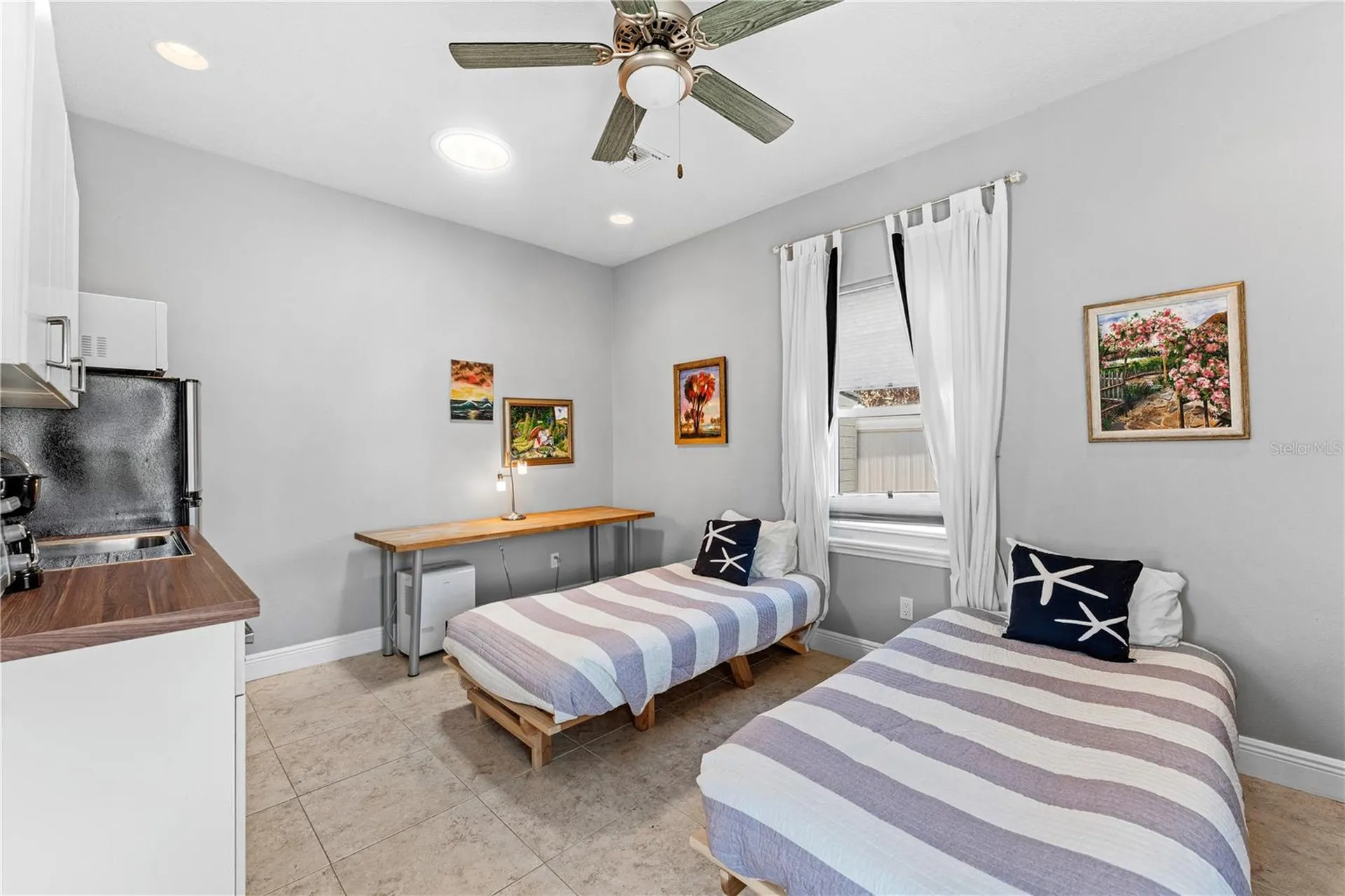 827 E 26th Avenue New Smyrna Beach FL 32169
