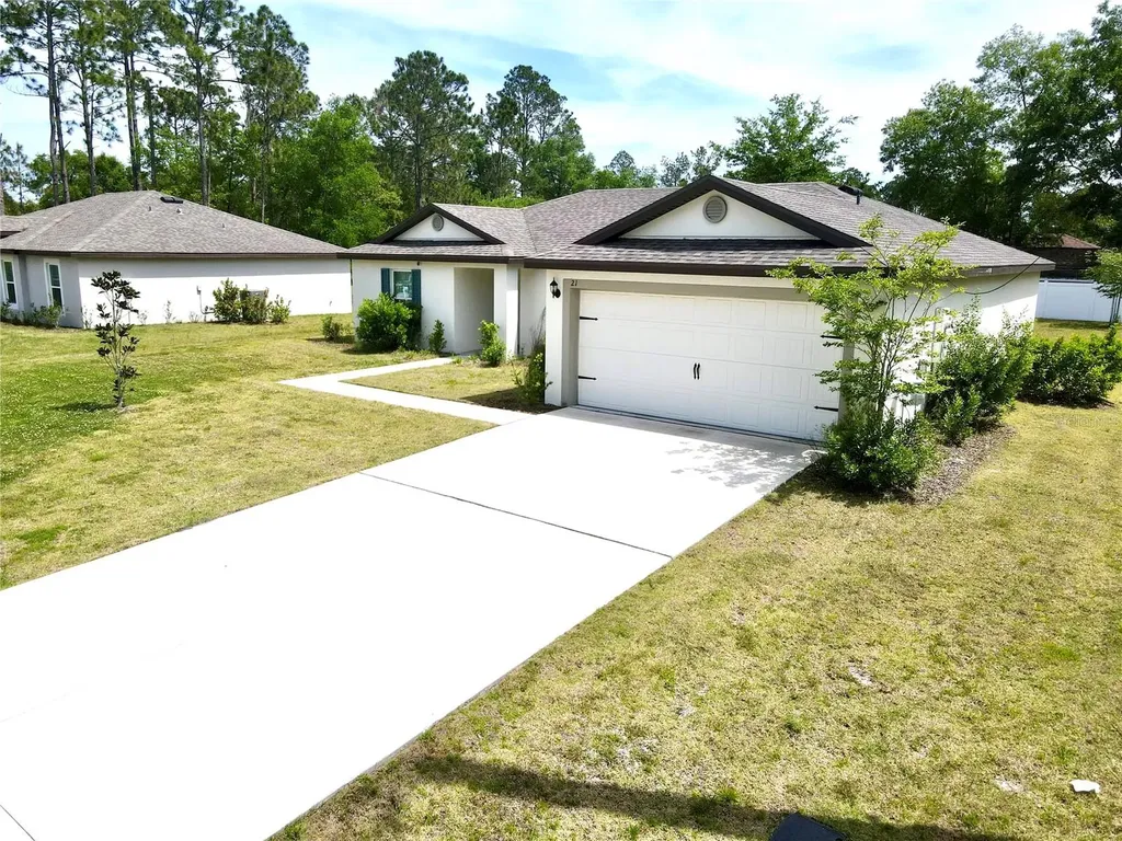 21 Slipper Flower Path E Palm Coast FL 32164