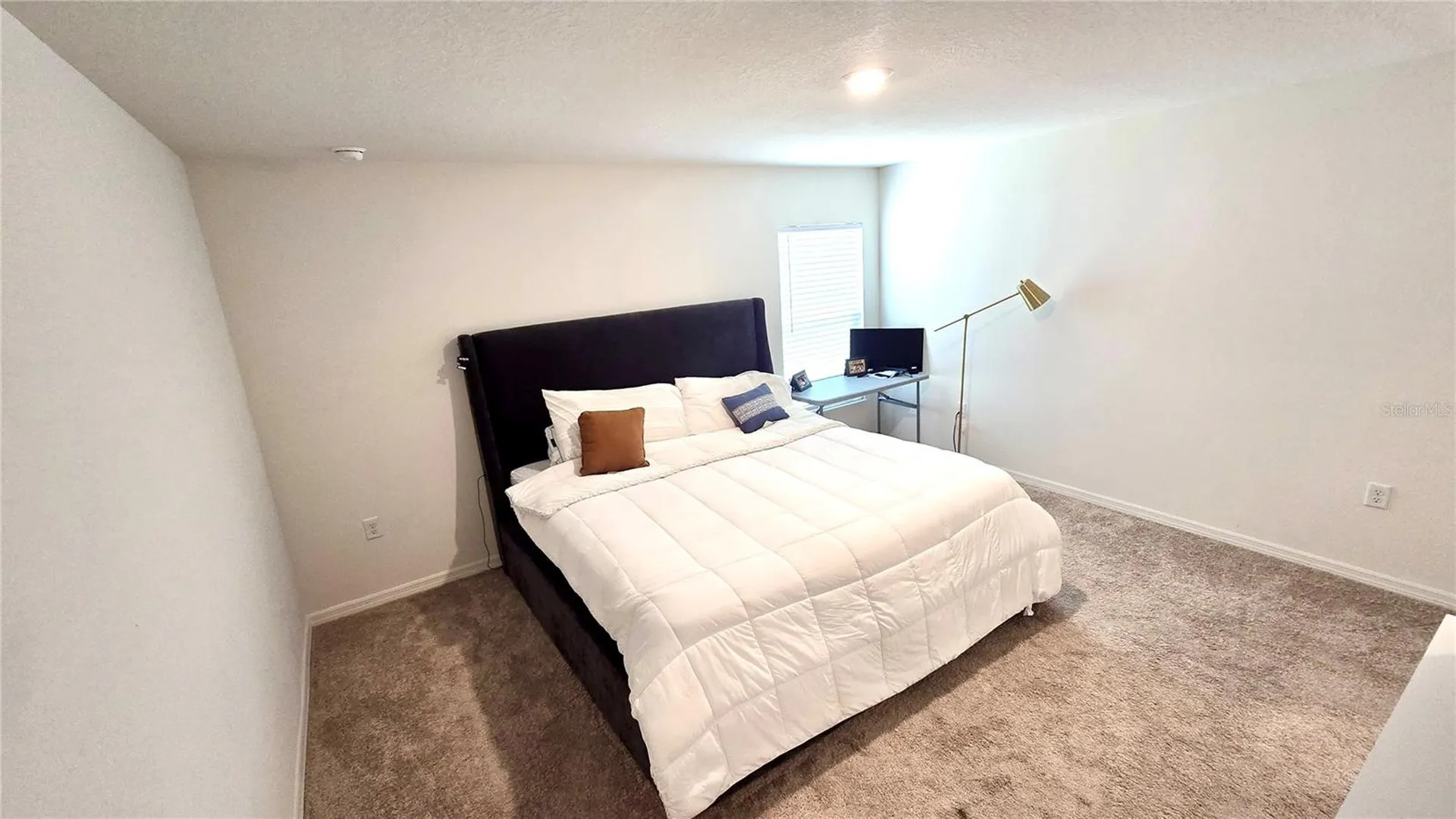 21 Slipper Flower Path E Palm Coast FL 32164