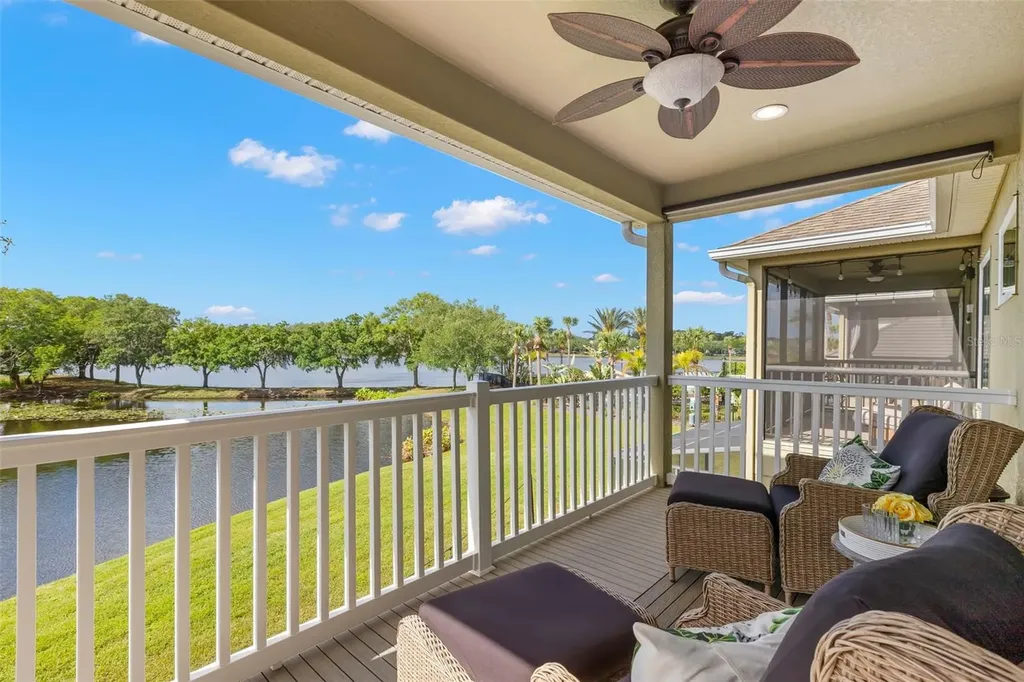 11732 Casa Lago Lane Tampa FL 33626