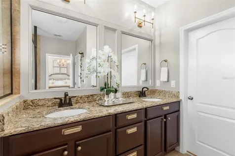 11732 Casa Lago Lane Tampa FL 33626