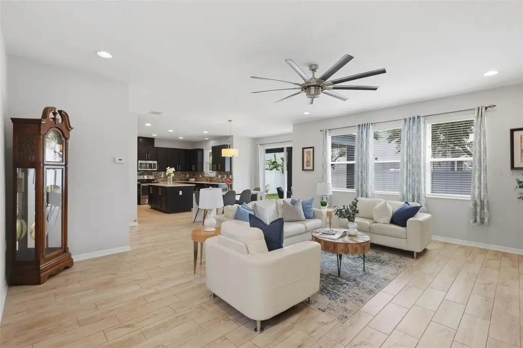 2748 Peony Drive Oviedo FL 32766