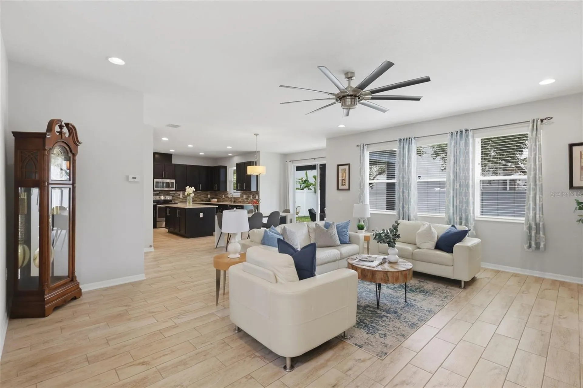 2748 Peony Drive Oviedo FL 32766