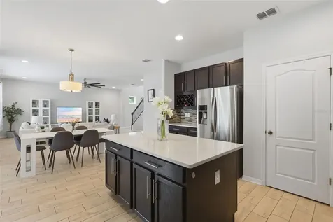 2748 Peony Drive Oviedo FL 32766
